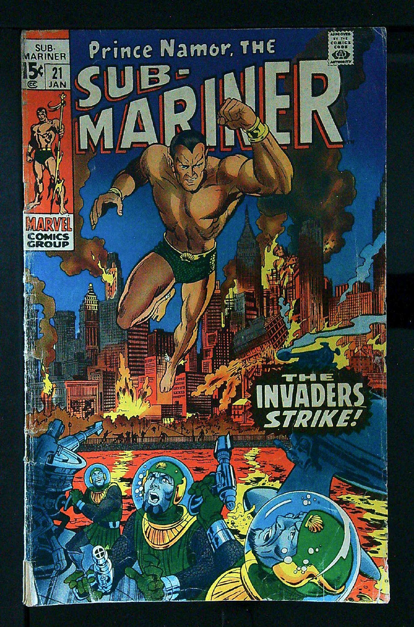 Cover of Sub-Mariner (Vol 1) #21. One of 250,000 Vintage American Comics on sale from Krypton!