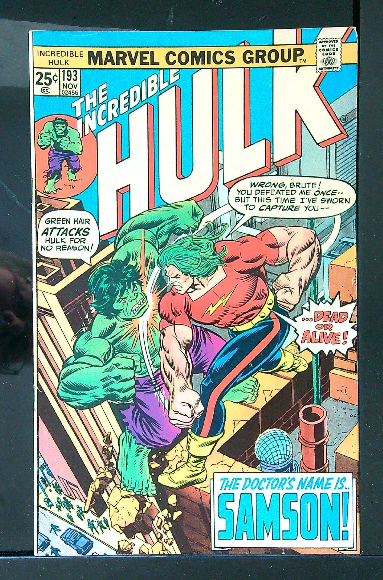 Cover of Incredible Hulk (Vol 2) #193. One of 250,000 Vintage American Comics on sale from Krypton!