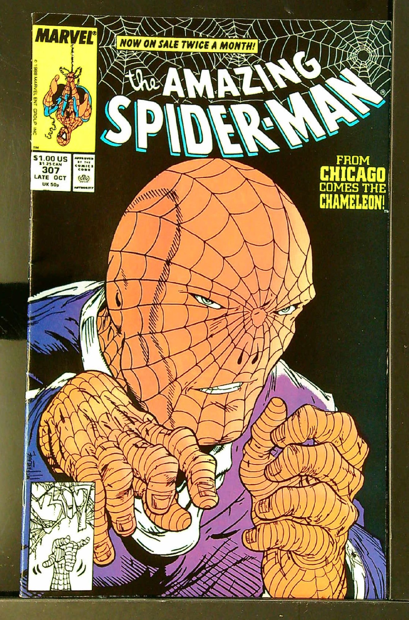 Cover of Amazing Spider-Man (Vol 1) #307. One of 250,000 Vintage American Comics on sale from Krypton!