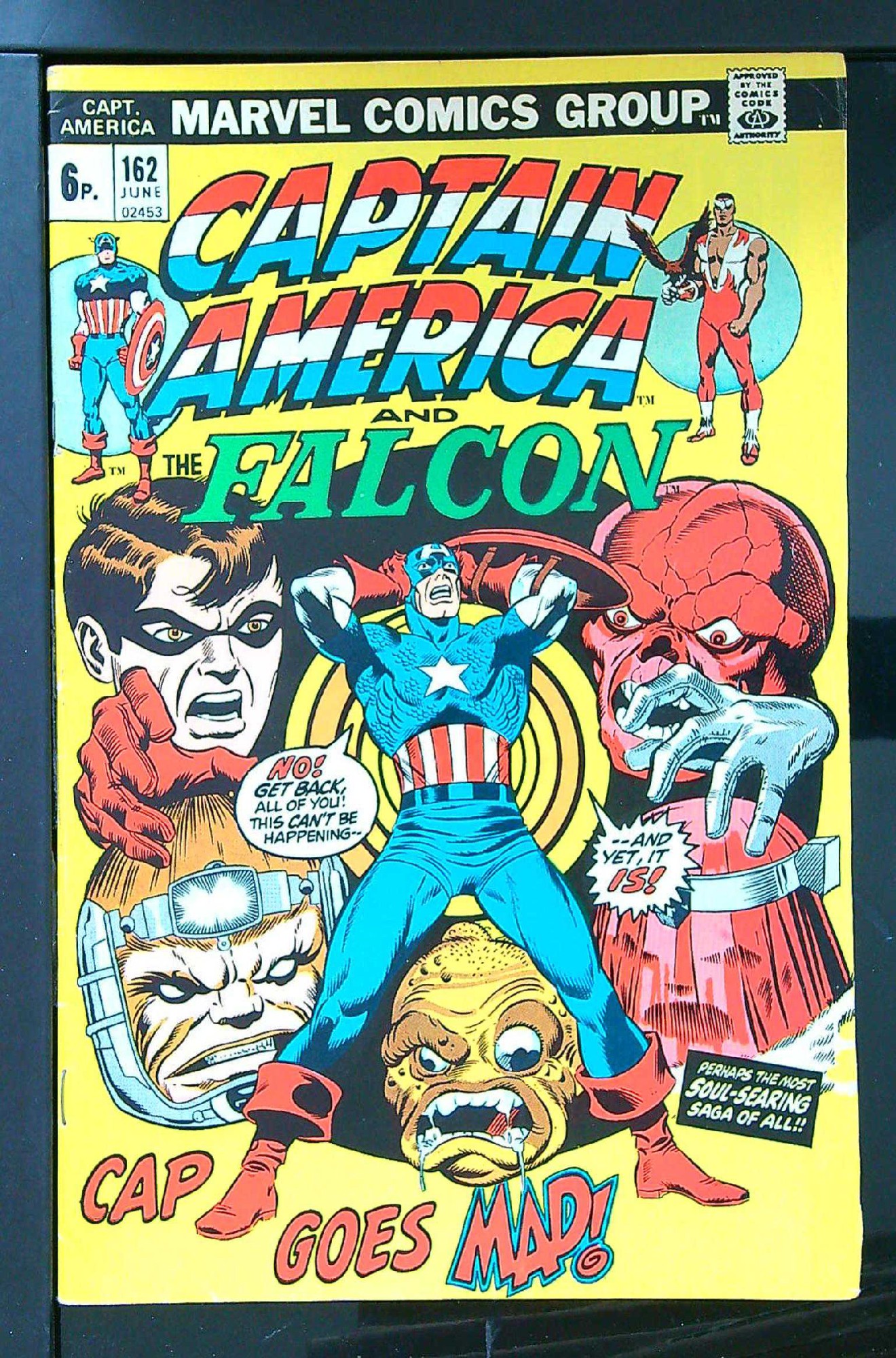 Cover of Captain America (Vol 1) #162. One of 250,000 Vintage American Comics on sale from Krypton!